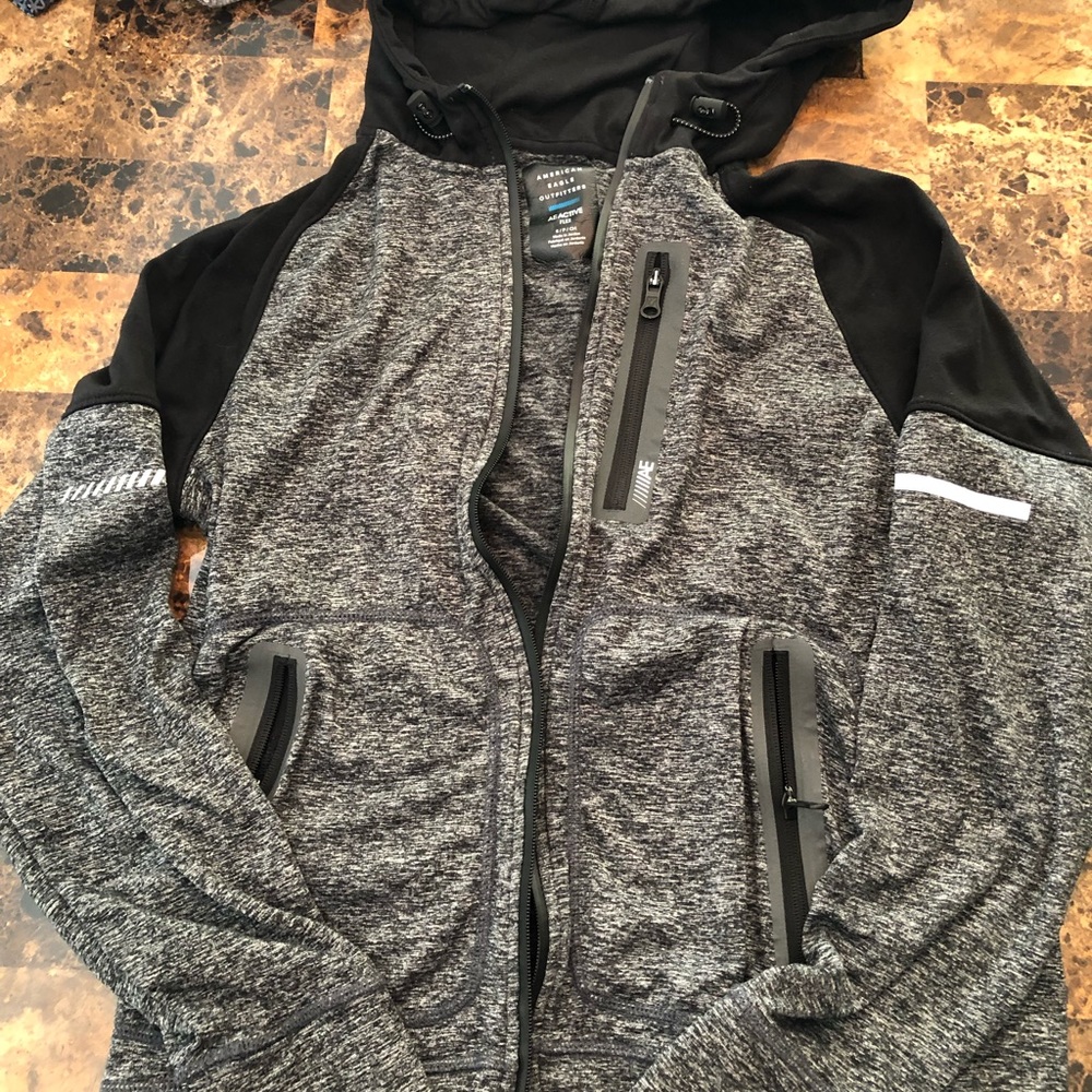 AE Active Hoodie